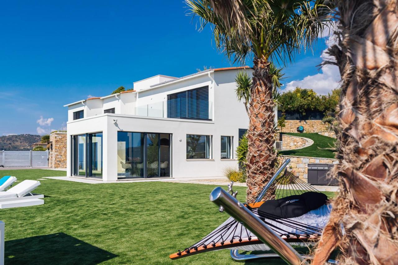 Villa Sabrina Riviera Dei Fiori A Picco Sul Mare Con Piscina Privata ,Wellness & Spa Імперія Екстер'єр фото