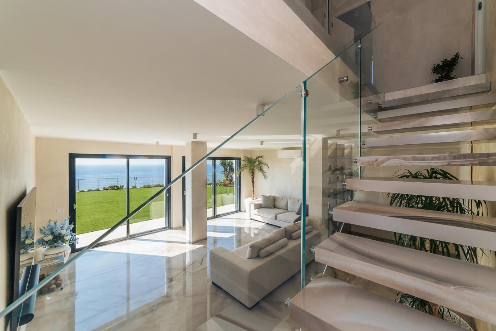 Villa Sabrina Riviera Dei Fiori A Picco Sul Mare Con Piscina Privata ,Wellness & Spa Імперія Екстер'єр фото